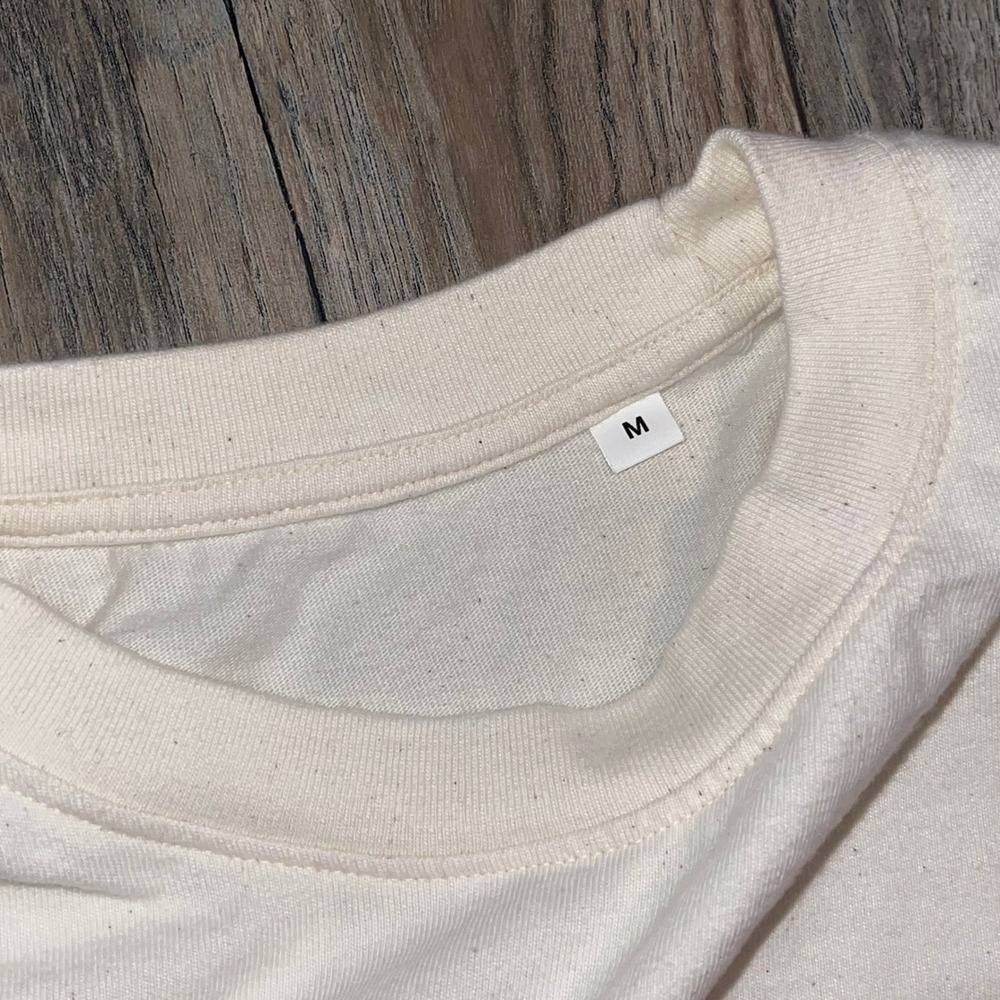 Alex Warren Cheaper Than Therapy Tour T-Shirt Mens Medium Cream Concert Graphic - Picture 3 of 8